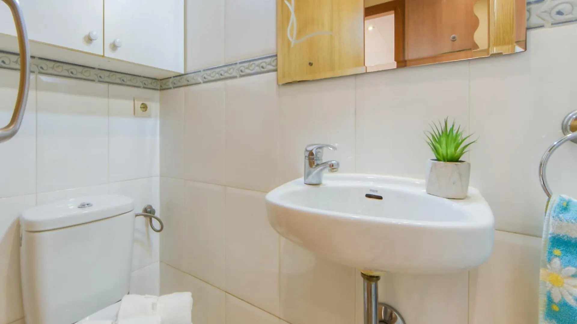 Beautiful Apartment With View Rosas