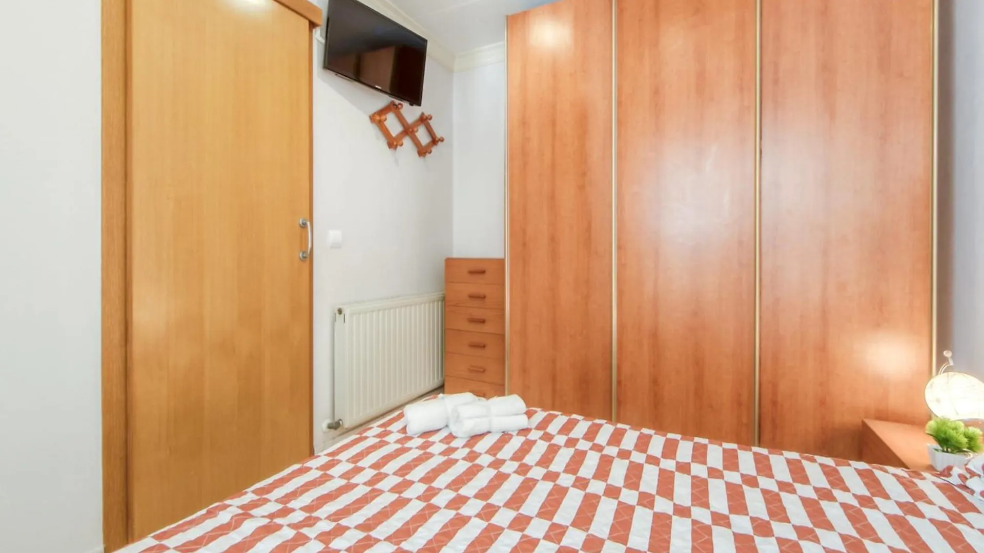 Beautiful Apartment With View Roses 0*,